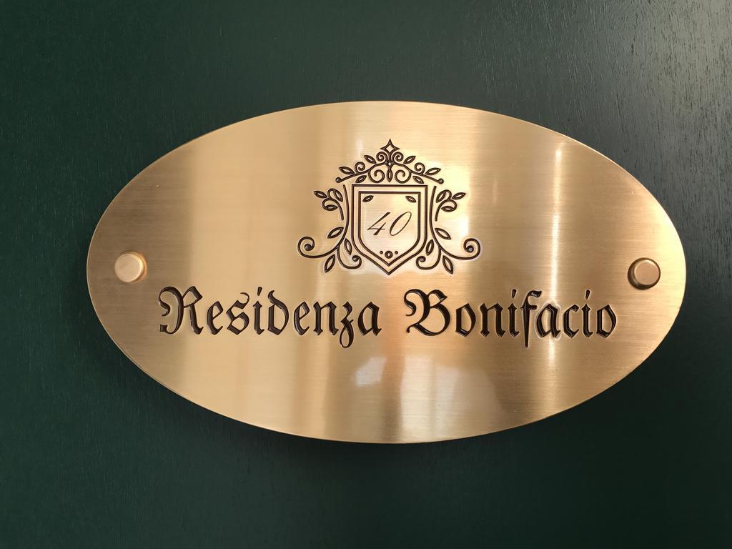 Residenza Bonifacio - Adults Only Hotel เวโรนา ภายนอก รูปภาพ