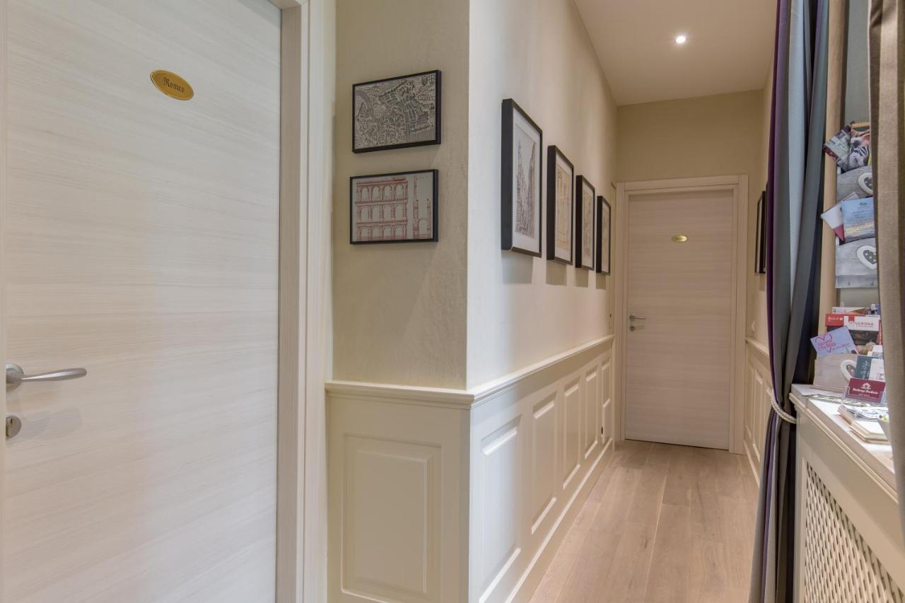 Residenza Bonifacio - Adults Only Hotel เวโรนา ภายนอก รูปภาพ